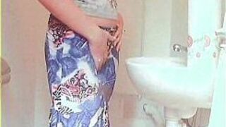 Redhead girl solo - porn video