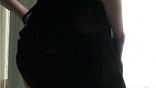 Slim kitchen redhead mom flashing upskirt - porn video